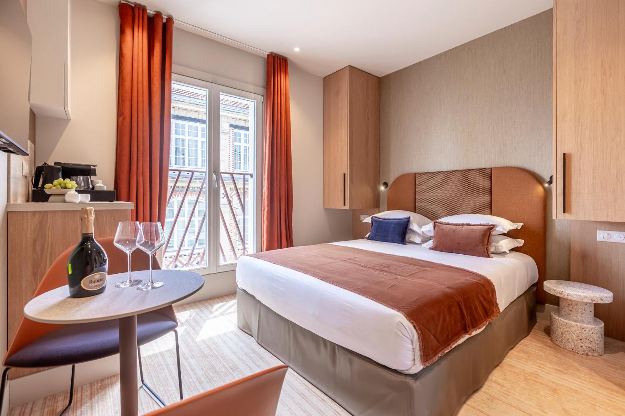 Suite Fl By Sweett París Exterior foto